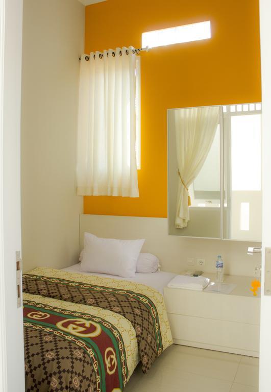 Purwosari Residence Semarang Room photo